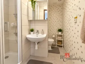 Prodej bytu 1+kk, Hradec Králové - Nový Hradec Králové, Brožíkova, 35 m2