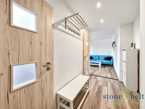 Pronájem bytu 2+kk, Znojmo, Pražská sídl., 53 m2