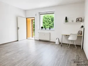 Pronájem bytu 1+kk, Brno, bratří Sapáků, 33 m2