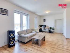 Pronájem bytu 2+kk, Plzeň, U Tržiště, 70 m2