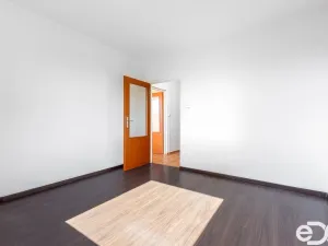 Prodej bytu 3+1, Pardubice, Jana Zajíce, 70 m2