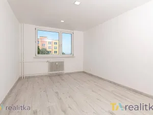 Prodej bytu 3+1, Orlová, Masarykova třída, 74 m2