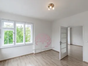 Pronájem bytu 2+1, Praha - Vršovice, Bělocerkevská, 76 m2