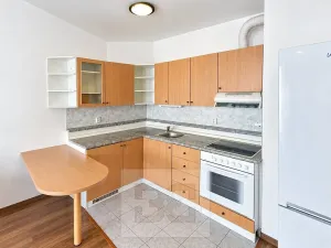 Pronájem bytu 1+kk, Praha - Smíchov, Tomkova, 33 m2