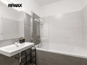 Pronájem bytu 2+kk, Kladno, Benediktínská, 50 m2