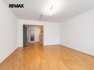 Pronájem bytu 2+kk, Praha - Břevnov, Heleny Malířové, 68 m2