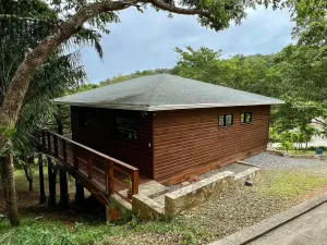Prodej rodinného domu, Coxen Hole, Roatán, Honduras, 111 m2