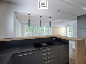 Prodej bytu 4+kk, Karlovy Vary, Šumavská, 171 m2