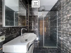 Prodej bytu 3+kk, Karlovy Vary, Šumavská, 171 m2