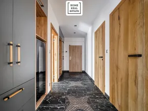 Prodej bytu 3+kk, Karlovy Vary, Šumavská, 171 m2