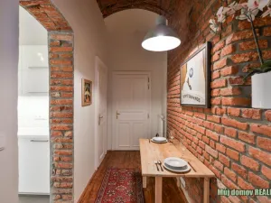 Pronájem bytu 1+kk, Praha - Nové Město, Hálkova, 33 m2