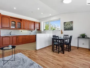 Pronájem bytu 2+kk, Jesenice, Sluneční, 58 m2