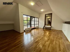 Pronájem bytu 2+kk, Příbram - Příbram III, Dlouhá, 80 m2