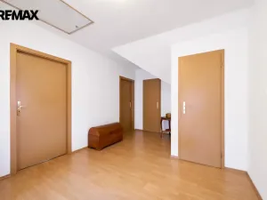 Prodej rodinného domu, Hradec Králové - Roudnička, Horní, 210 m2