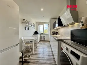 Prodej bytu 2+1, Ostrava - Poruba, nábřeží Svazu protifašistických bojovníků, 60 m2