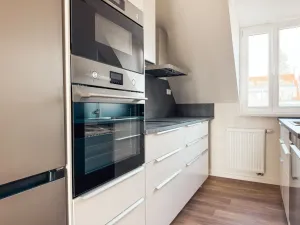 Pronájem bytu 2+1, Praha, U první baterie, 46 m2