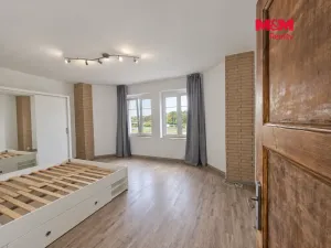 Pronájem bytu 3+kk, Karlovy Vary - Bohatice, Táborská, 70 m2