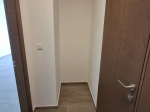 Pronájem bytu 2+kk, Teplice, Novoveská, 47 m2