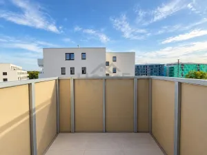 Pronájem bytu 1+kk, Kladno, Lesík, 35 m2