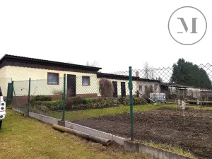 Pronájem garáže, Horní Planá, V Domkách, 17 m2