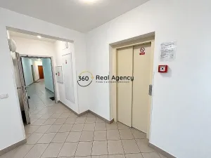 Pronájem bytu 2+kk, Praha - Záběhlice, Ginzova, 60 m2