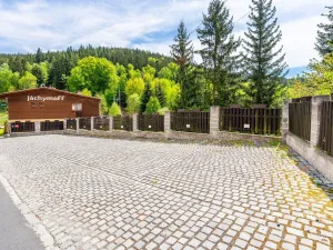 Prodej ubytování, Jáchymov, Fibichova, 578 m2
