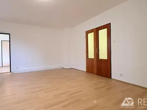 Pronájem bytu 3+1, Praha - Dejvice, Krohova, 76 m2
