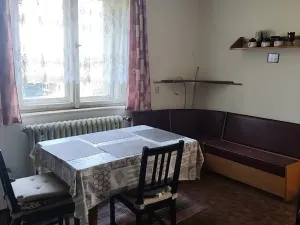 Prodej rodinného domu, Měchenice, 250 m2