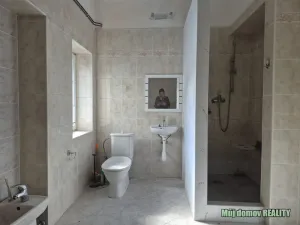 Pronájem obchodního prostoru, Žatec, Husitské náměstí, 300 m2