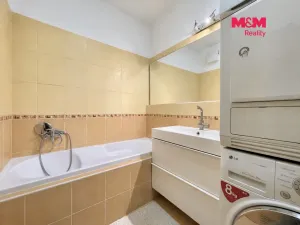 Pronájem bytu 3+kk, Ústí nad Orlicí - Hylváty, Dukelská, 71 m2