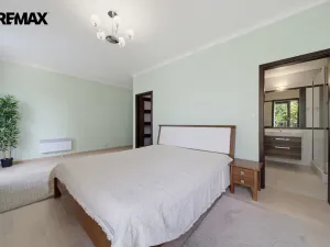 Prodej bytu 4+kk, Karlovy Vary, Libušina, 171 m2