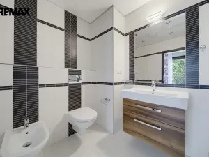 Prodej bytu 4+kk, Karlovy Vary, Libušina, 171 m2
