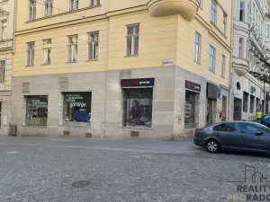 Pronájem obchodního prostoru, Brno - Brno-město, 109 m2