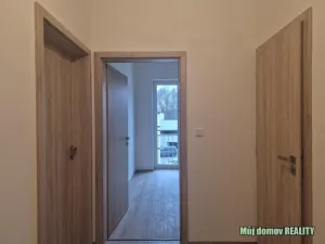 Prodej bytu 2+kk, Praha - Pitkovice, V Pitkovičkách, 39 m2