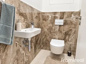 Pronájem bytu 1+kk, Brno, Komárovská, 38 m2