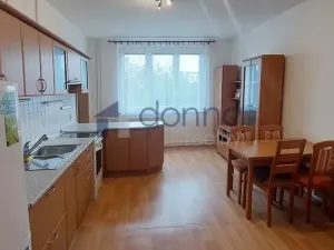 Pronájem bytu 2+kk, Praha, Nedašovská, 40 m2