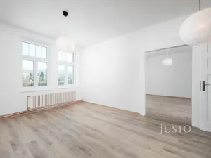 Pronájem bytu 2+1, Liberec, nám. Tržní, 68 m2
