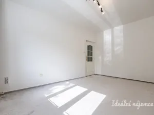 Pronájem bytu 2+1, Praha, Nad alejí, 52 m2