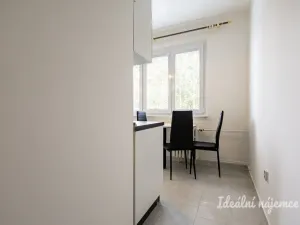 Pronájem bytu 2+1, Praha, Nad alejí, 52 m2