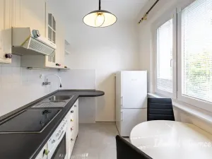 Pronájem bytu 2+1, Praha, Nad alejí, 52 m2