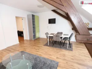 Prodej bytu 3+1, Cheb, Svatopluka Čecha, 87 m2