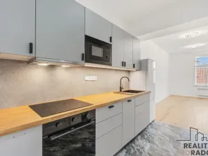 Pronájem bytu 2+1, Praha - Žižkov, Milíčova, 53 m2