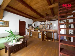 Prodej historického objektu, Božanov, 263 m2