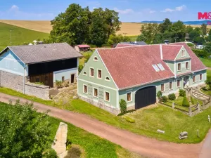 Prodej historického objektu, Božanov, 263 m2