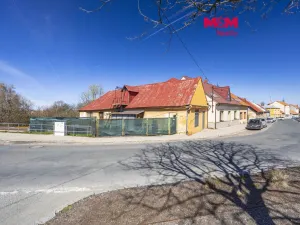 Prodej rodinného domu, Kostelec nad Černými lesy - Kostelec nad Černými Lesy, Pražská, 450 m2