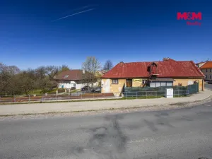 Prodej rodinného domu, Kostelec nad Černými lesy - Kostelec nad Černými Lesy, Pražská, 450 m2