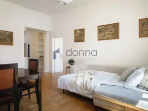 Pronájem bytu 2+1, Praha, Letenské náměstí, 100 m2