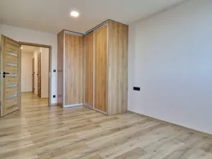 Pronájem bytu 2+kk, Ostrava - Mariánské Hory, Gen. Janka, 60 m2