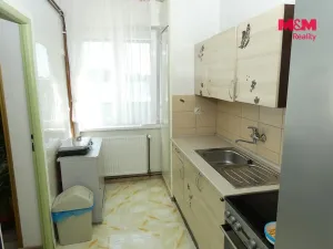 Prodej bytu 4+1, Starý Kolín - Bašta, B. Smetany, 64 m2