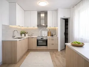 Prodej vícegeneračního domu, Jesenice, 383 m2